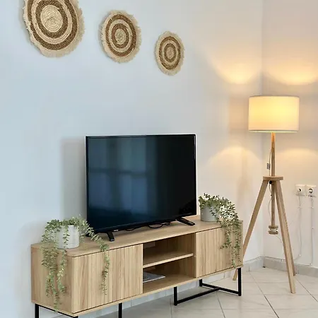 Casa D' Irene Fully Equipped House Κουφονήσι
