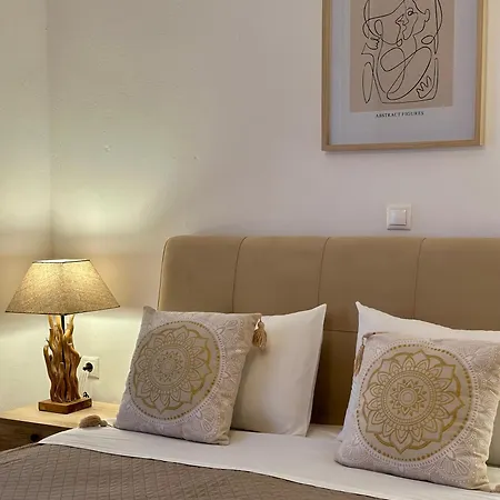 Casa D' Irene Fully Equipped House *